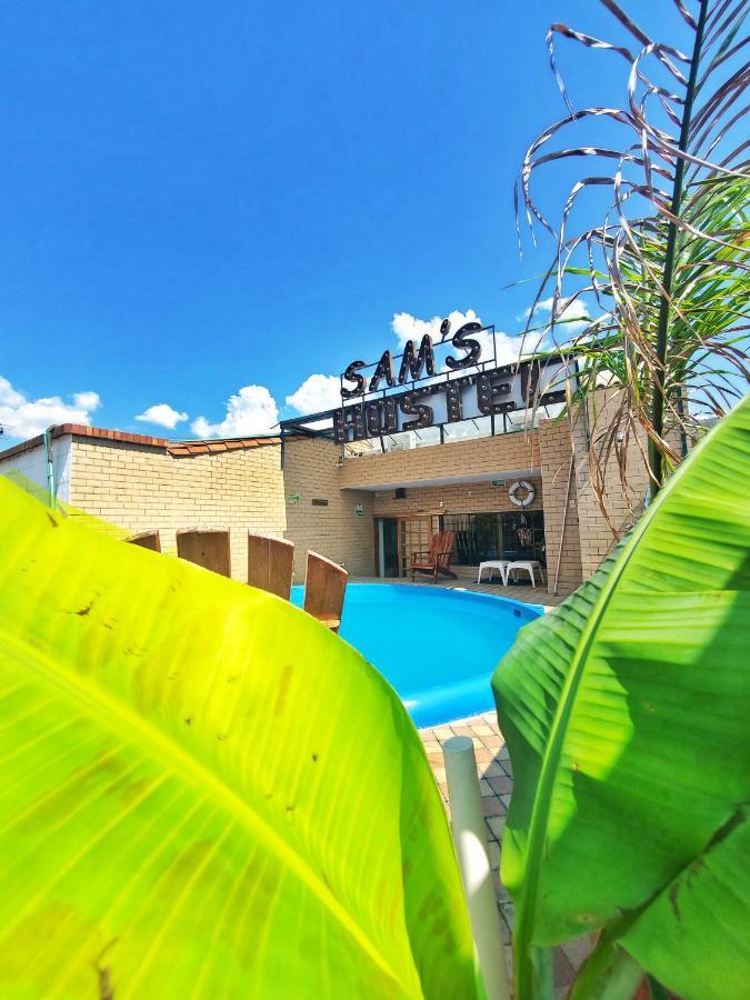 Sam'S Vip Hostel San Gil Exterior photo